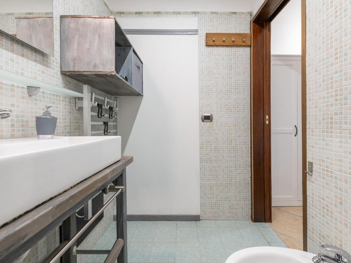 Civico 47 Bed & Breakfast Cagliari Ngoại thất bức ảnh