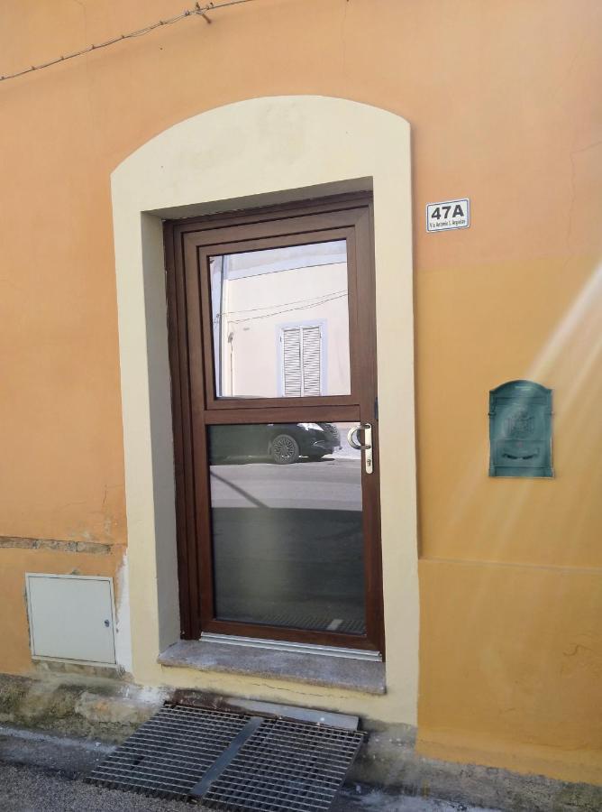 Civico 47 Bed & Breakfast Cagliari Ngoại thất bức ảnh